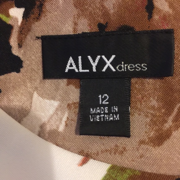 Sleeveless floral print sheath dress - Picture 3 of 3